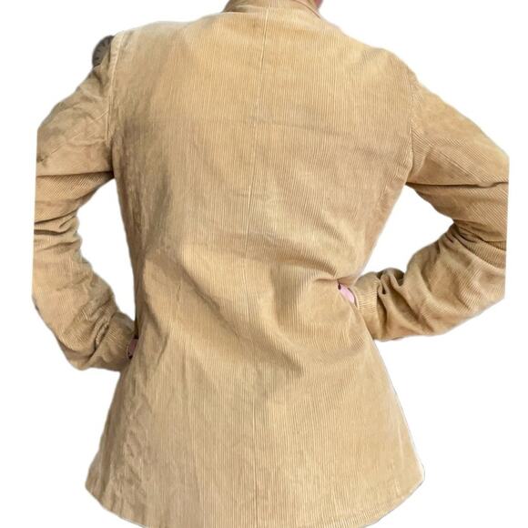 Women’s Corduroy blazer Vintage gold corduroy, lined 3 pockets 2 button closure - Picture 2 of 11